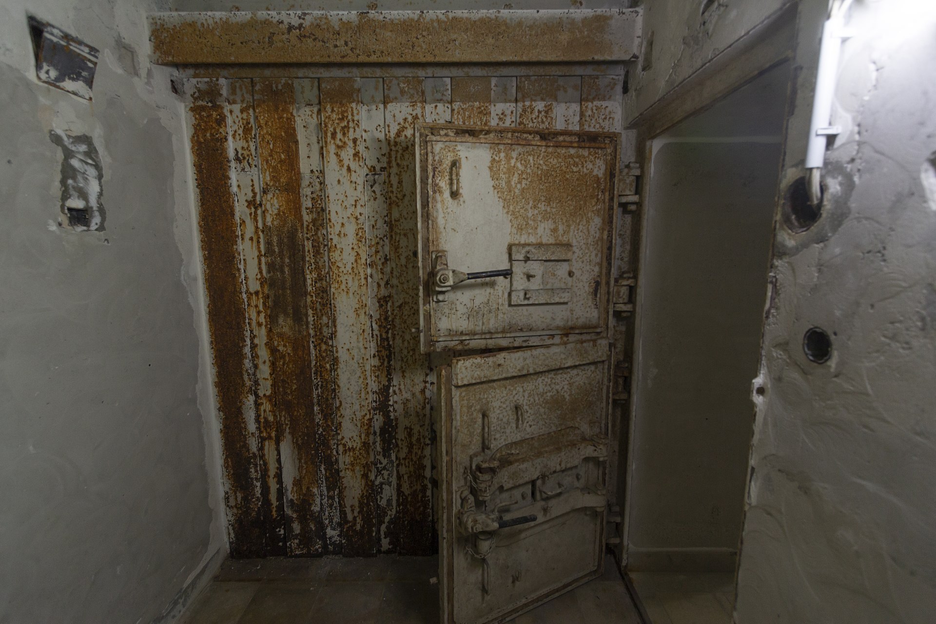 Bunker for Martin Bormann under the presidential villa