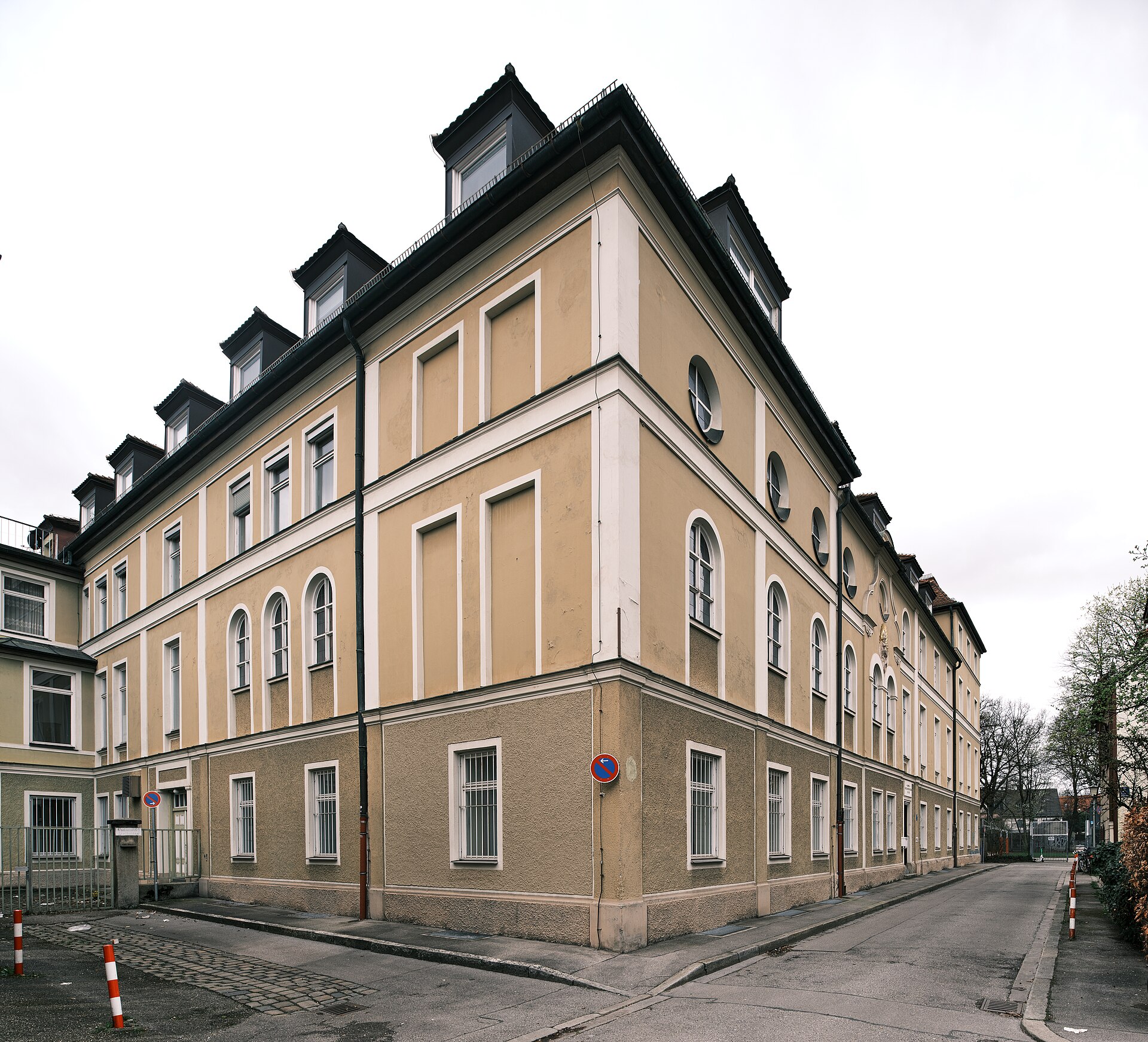Alten- und Krankenheim der Armen Schulschwestern