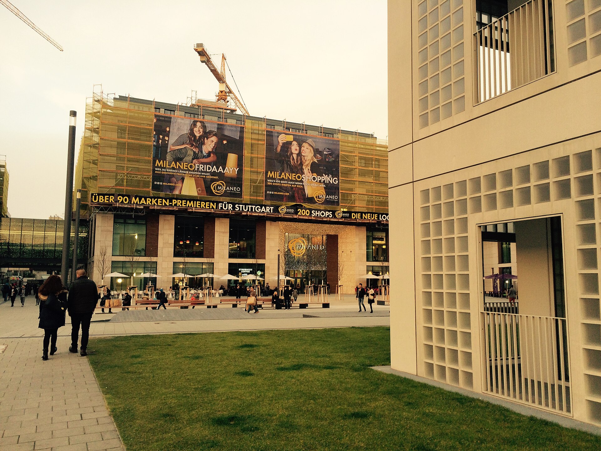 Stadtbibliothek am Mailänder Platz